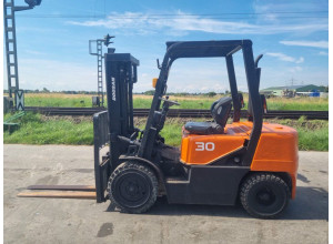 Stivuitor Diesel Doosan 3 tone