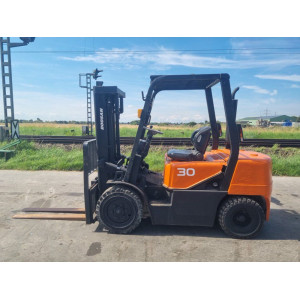 Stivuitor Diesel Doosan 3 tone